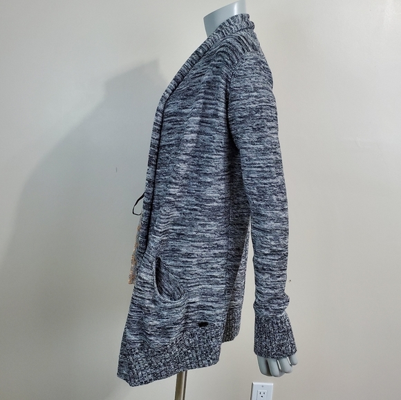 Wilfred Gray Women's Cardigan Sweater - Picture 11 of 15